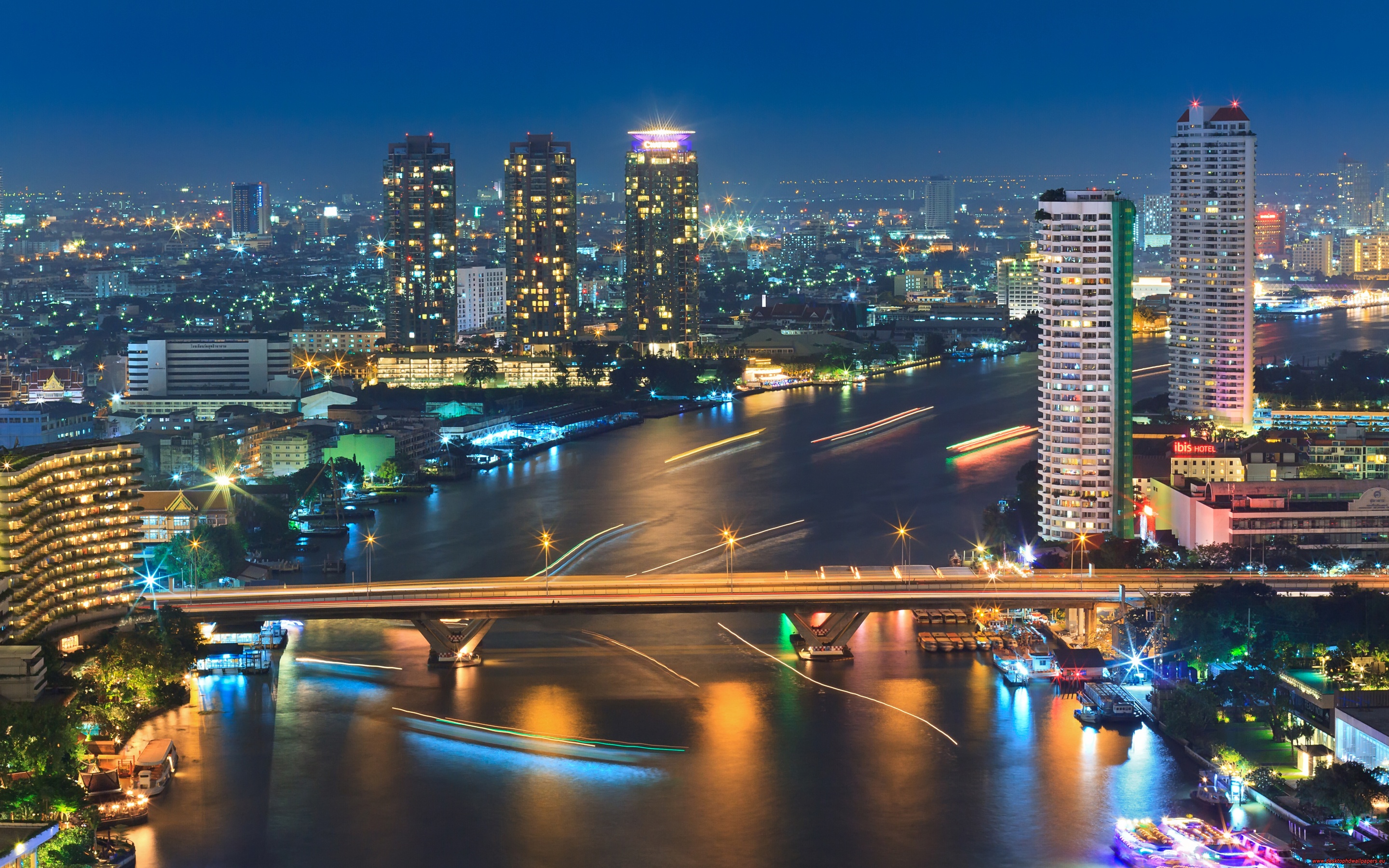 Bangkok, un paradis menacé par la crise politique